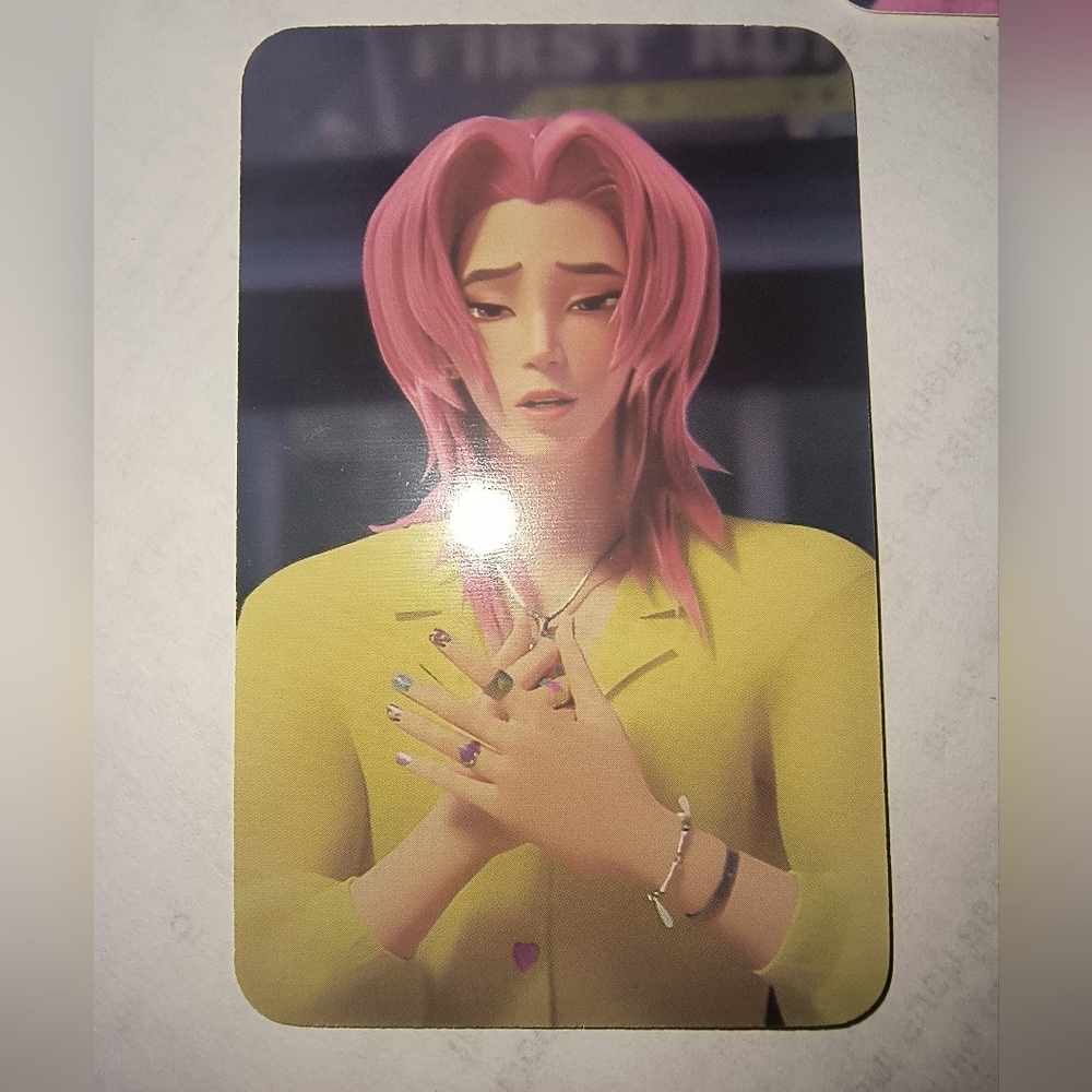 Pink-Haired Character Card with Yellow Outfit Kpop Demon Hunters Romance